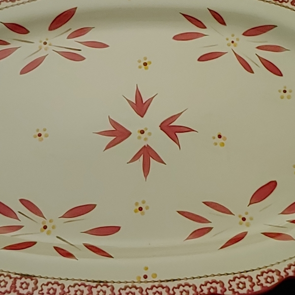 Temptations Old World Red Oval Platter - Picture 6 of 7